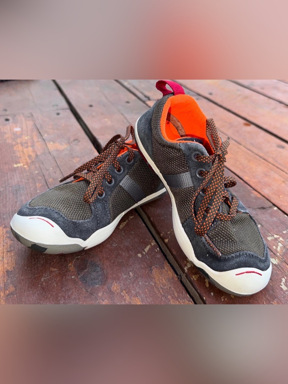 PLAE Ty sneakers shoes 10.5 child green / gray / orange